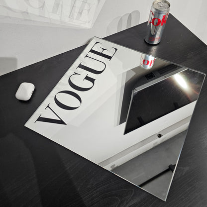 VOGUE MIRROR
