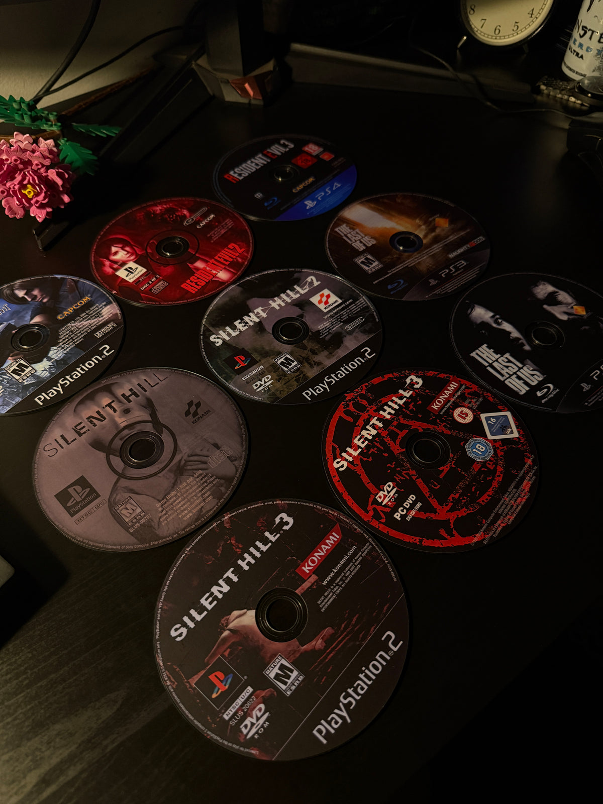 GAME CD DECOR SET