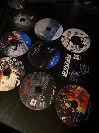GAME CD DECOR SET