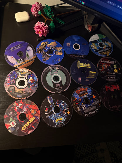 GAME CD DECOR SET