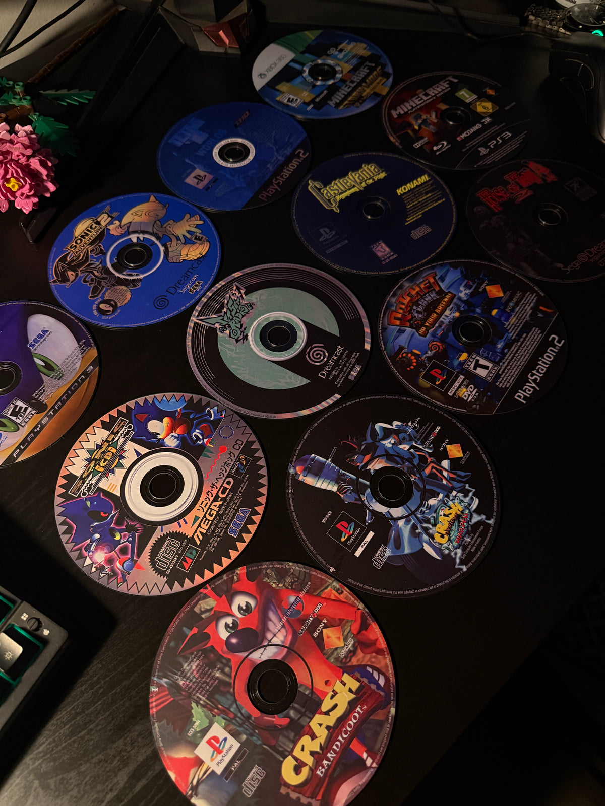 GAME CD DECOR SET