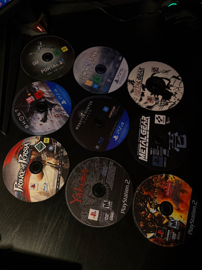 GAME CD DECOR SET