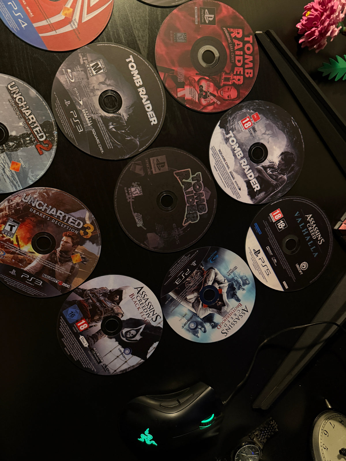 GAME CD DECOR SET