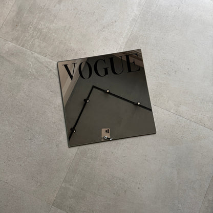 VOGUE MIRROR