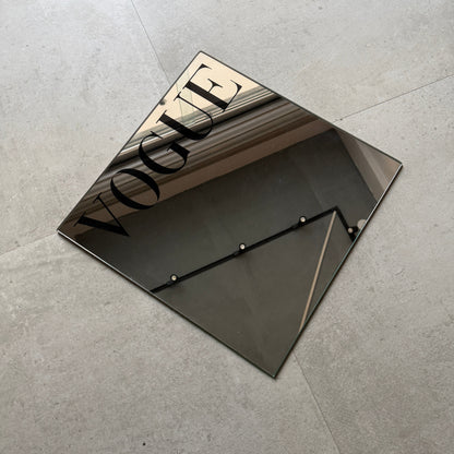 VOGUE MIRROR