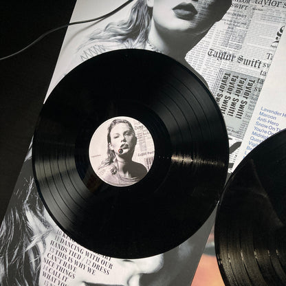 VINYL RECORDS - TAYLOR SWIFT