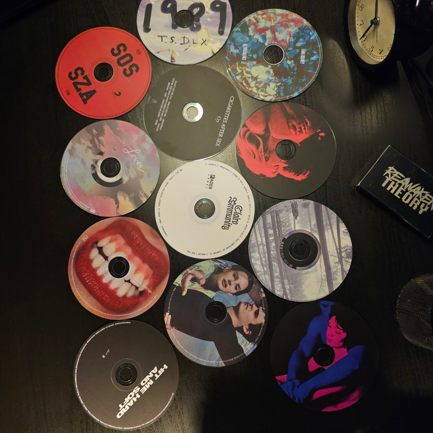 MUSIC CD DECOR SET - SOFTCORE